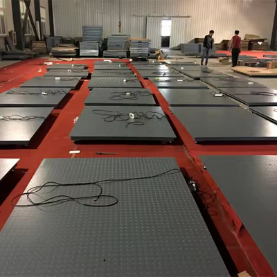 Échelle de sol AC/DC avec plateforme gris/jaune 1,5 m*1,5 m/5000 kg Capacité